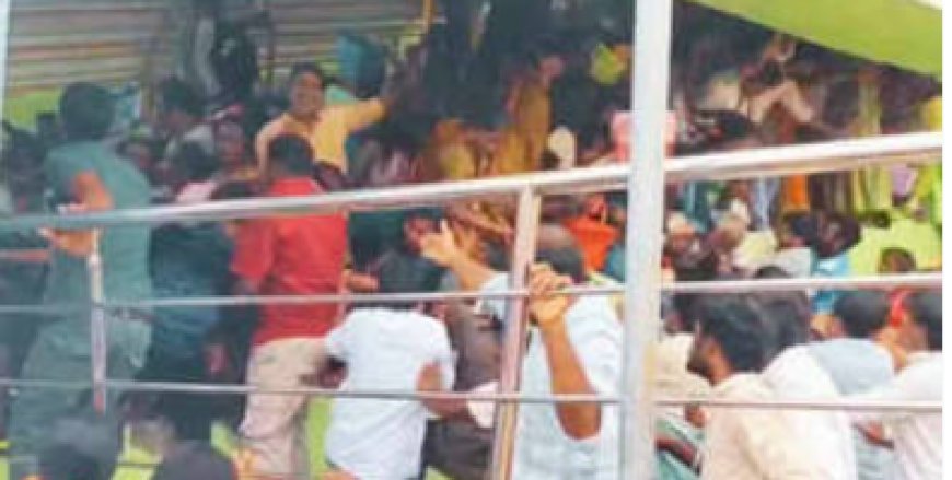 At Least Nine Dead in Stampede at Venkateswara Swamy Temple in Andhra Pradesh; PM Modi, CM Naidu Express Grief