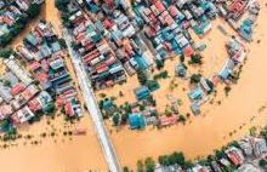 Vietnam Flood Death Toll Rises to 90