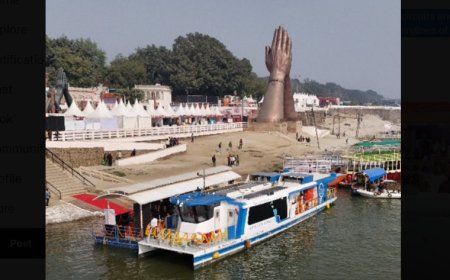 India Unveils Its First Hydrogen-Powered  Water Taxi in Varanasi